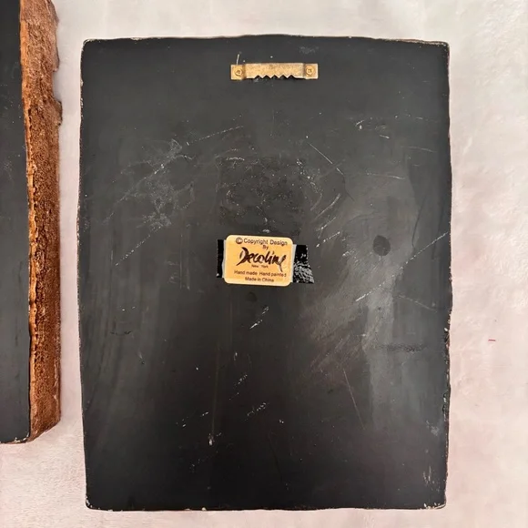 DECOLINE NY Set of 2 Cherub Decorative Vintage Wall Plaques - Picture 5 of 8